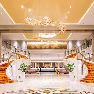 Royal Plaza On Scotts 5* Szingapúr